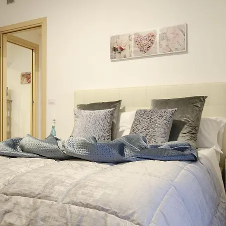 Smeralda Flats Apartamento *